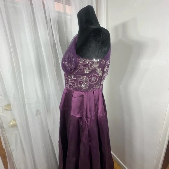 Eggplant Purple One-Shoulder Prom Dress - Picture 9 of 10